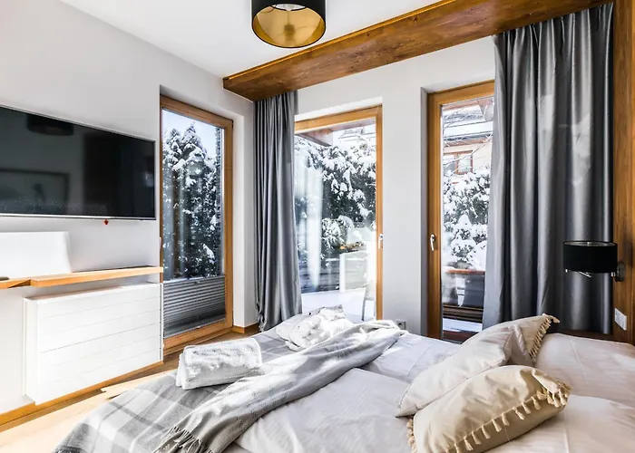 Pod Giewontem זקופאנה