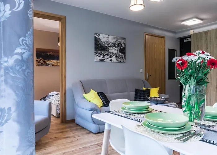 Pod Giewontem זקופאנה