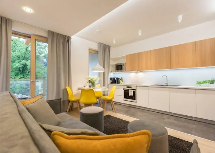 Pod Giewontem זקופאנה